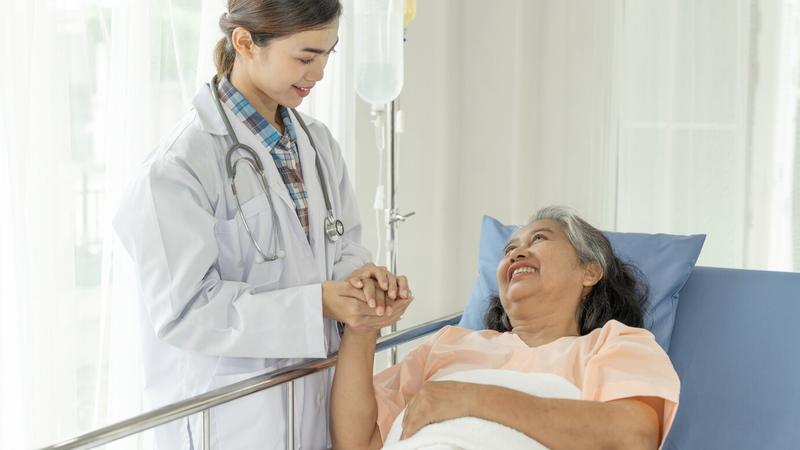 Bệnh có sẵn là bệnh mà Người được Bảo hiểm đã mắc phải trước ngày Hợp đồng Bảo hiểm có hiệu lực